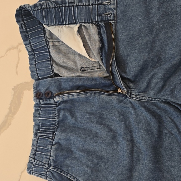 Gap Womens Relaxed Fit Denim Shorts Medium Wash Blue Size 12 - Picture 5 of 8